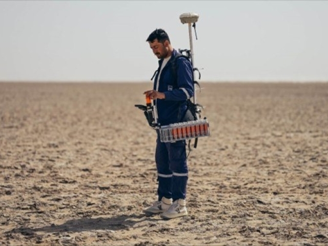 Million Channel Crew Simulation for Land Seismic Acquisition